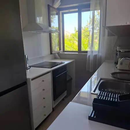 Apartament Lila Garden